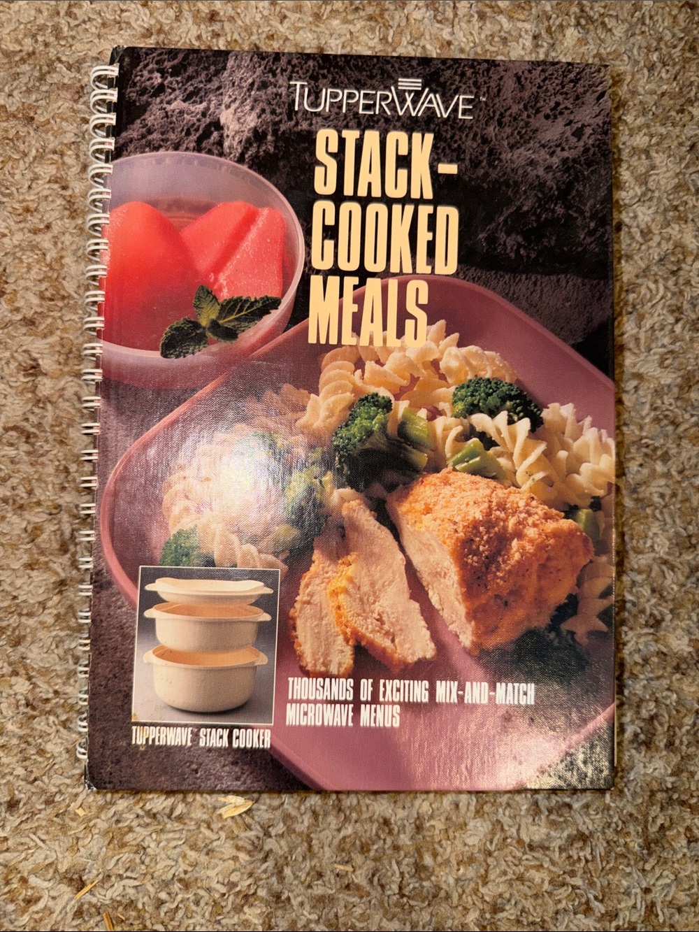 Tupperwave Stackcooked Meal Book 1990